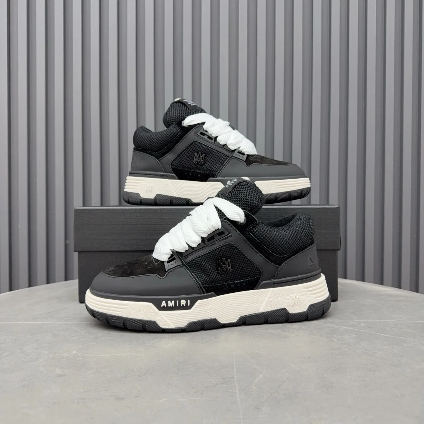 Men's shoes 💰660💰 AMIRI AMIRI trendy brand hot sale 🔥 Available all year round, couples 💑 Official website synchronization Imported fabrics 1⃣️ vs 1⃣️ replica, original factory special original sole, 35-45 (45. non-refundable)